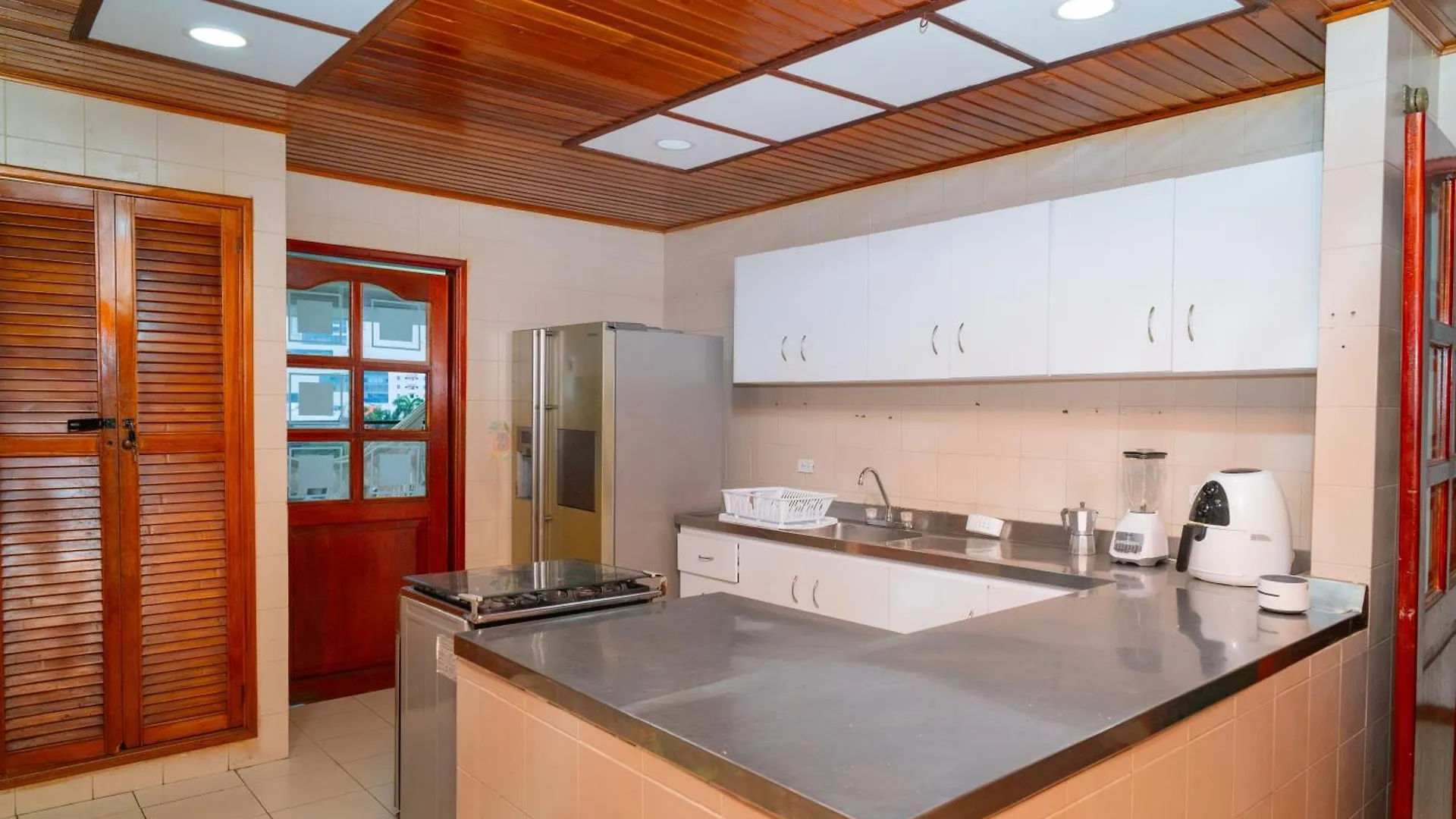 Pansiyon Amplia Habitacion Con Vista Al Mar Y Bano Privado Cartagena Kolombiya